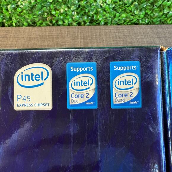 Open Box Asus P5Q-E Motherboard LGA775 Dual DDR2 Supports Intel Core 2 MBP5QER - Picture 2 of 11